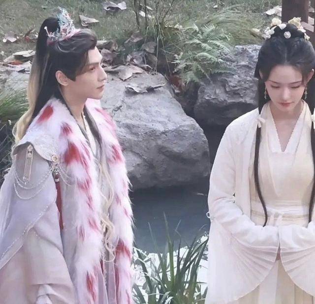 k1体育《水龙吟》4位美女造型合集林允神女装好仙包上恩美出k1体育平台新高度(图7)