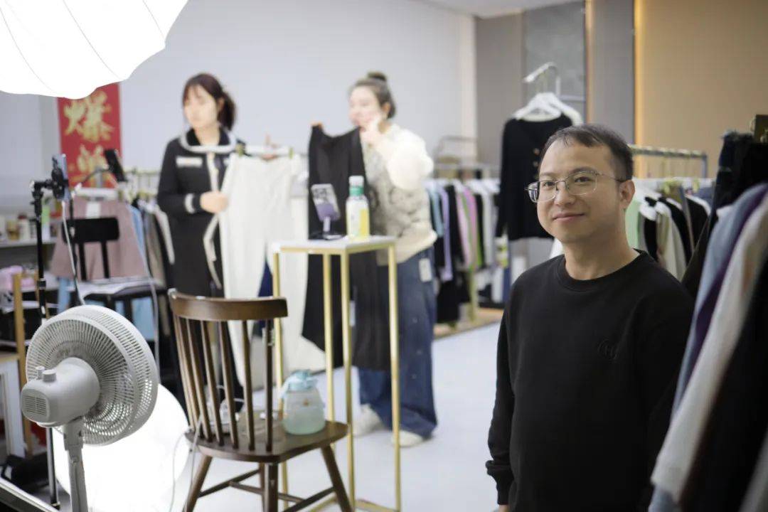 全网低价潮下广州k1体育平台女装的三个生存k1体育app法则(图3)